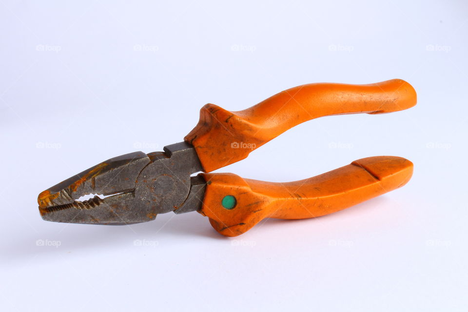 rusted pliers