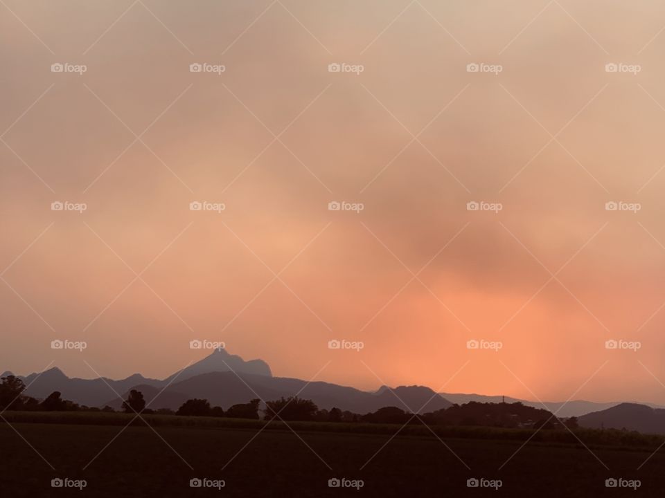 Mount Warning smothered by Bushfire
