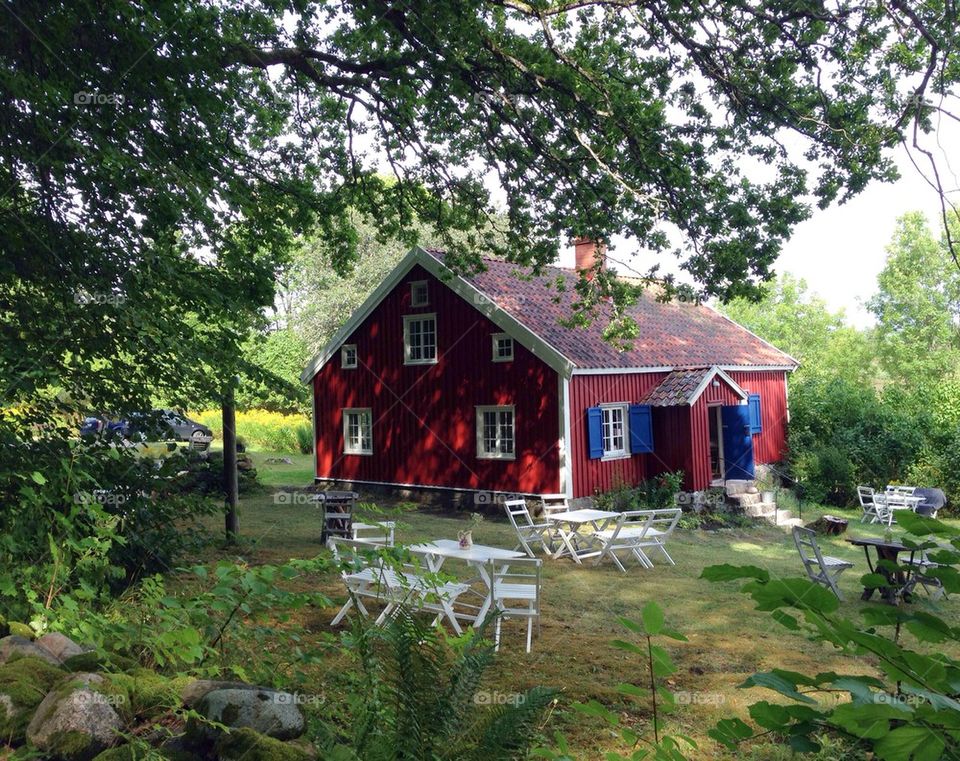 Red Cabin