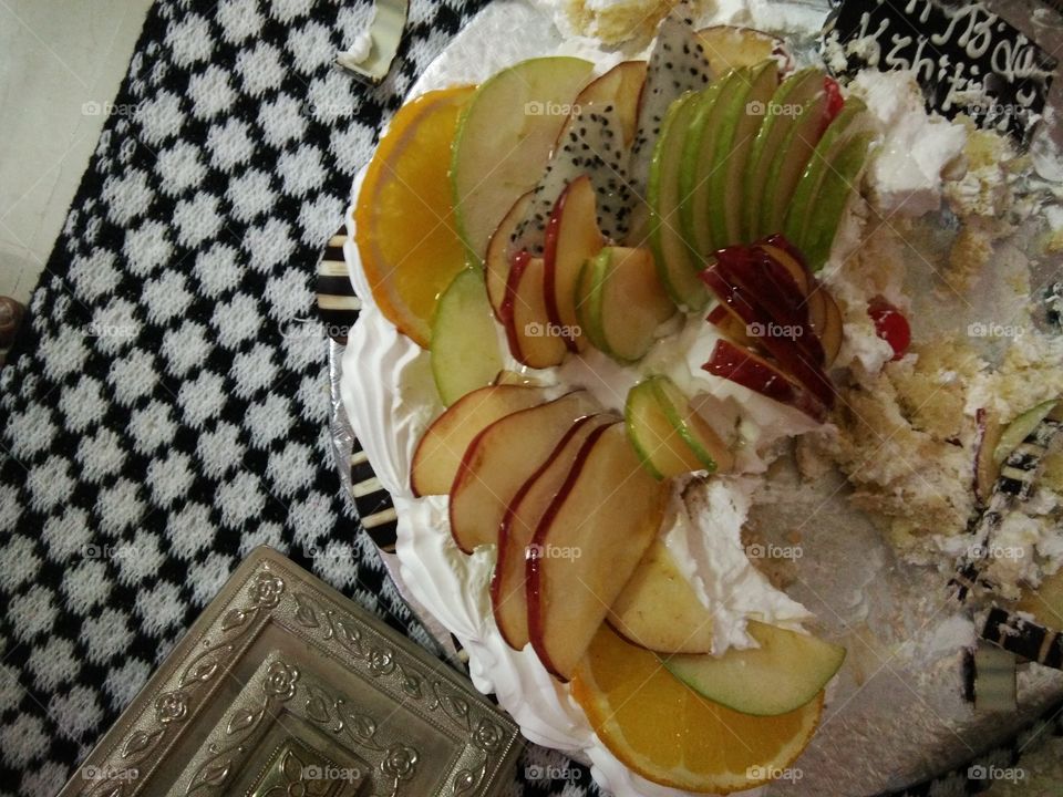 Cake Fruits