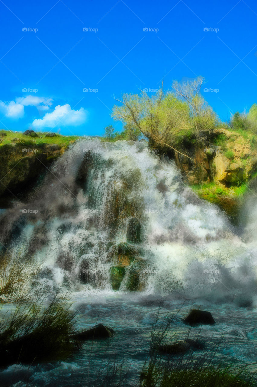 Muradiye Waterfalls