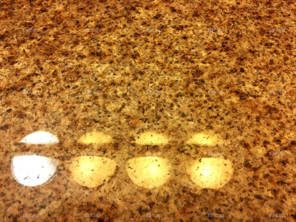 Countertop reflections 