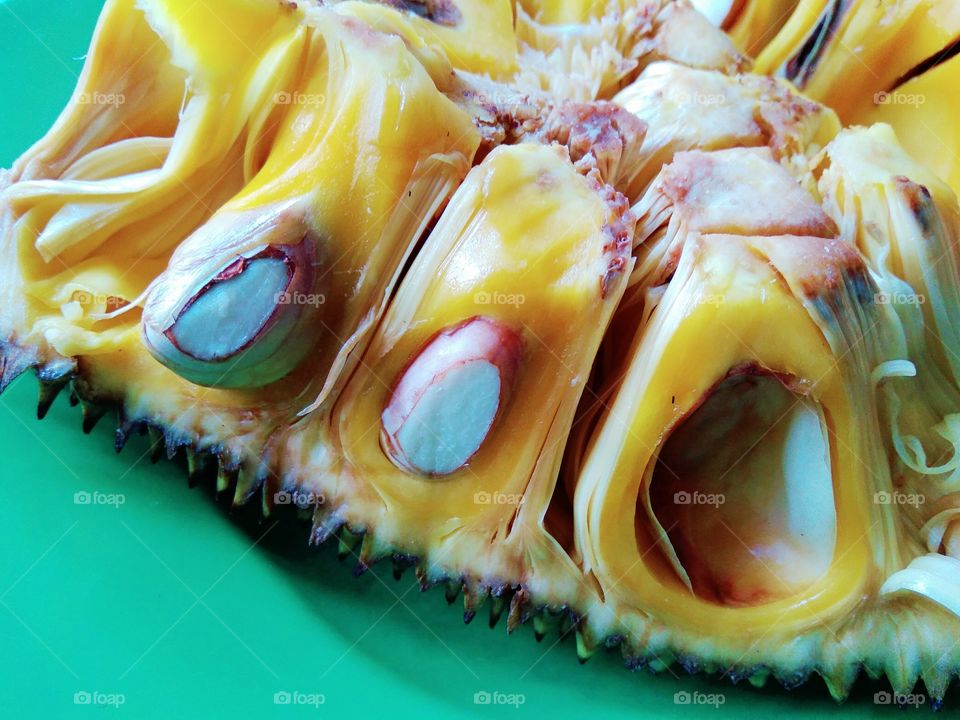 The beauty of tropical fruits