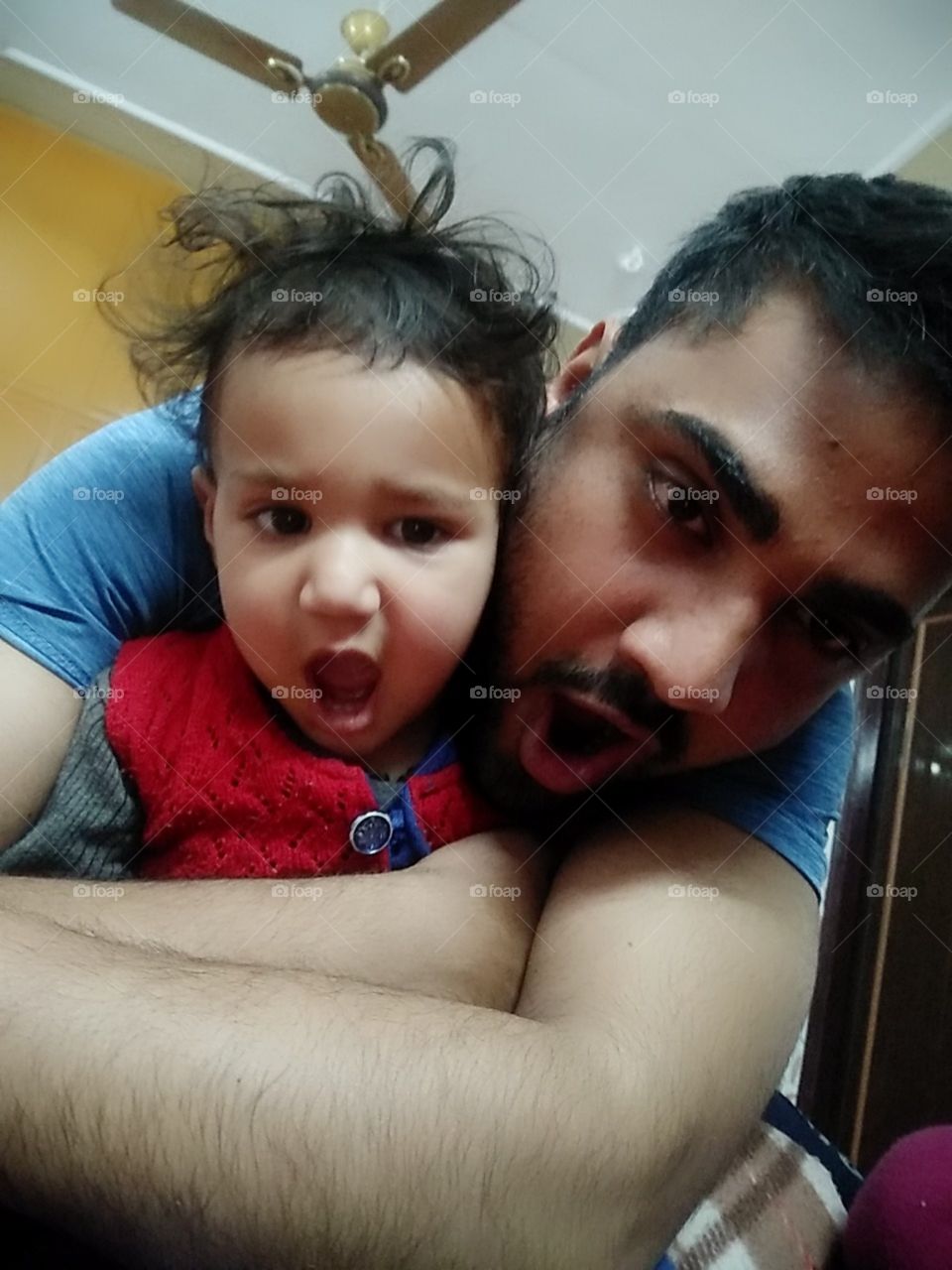 Fathers who play with their kids from day one not only boost their child's physical and mental development "Fathers can attune to their babies, to become familiar with them, their likes and dislikes, and therefore increase their confidence with the baby,"