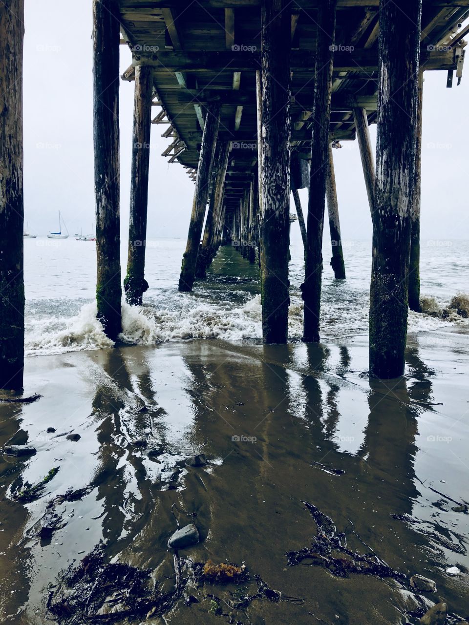 A little flash under the wharf 