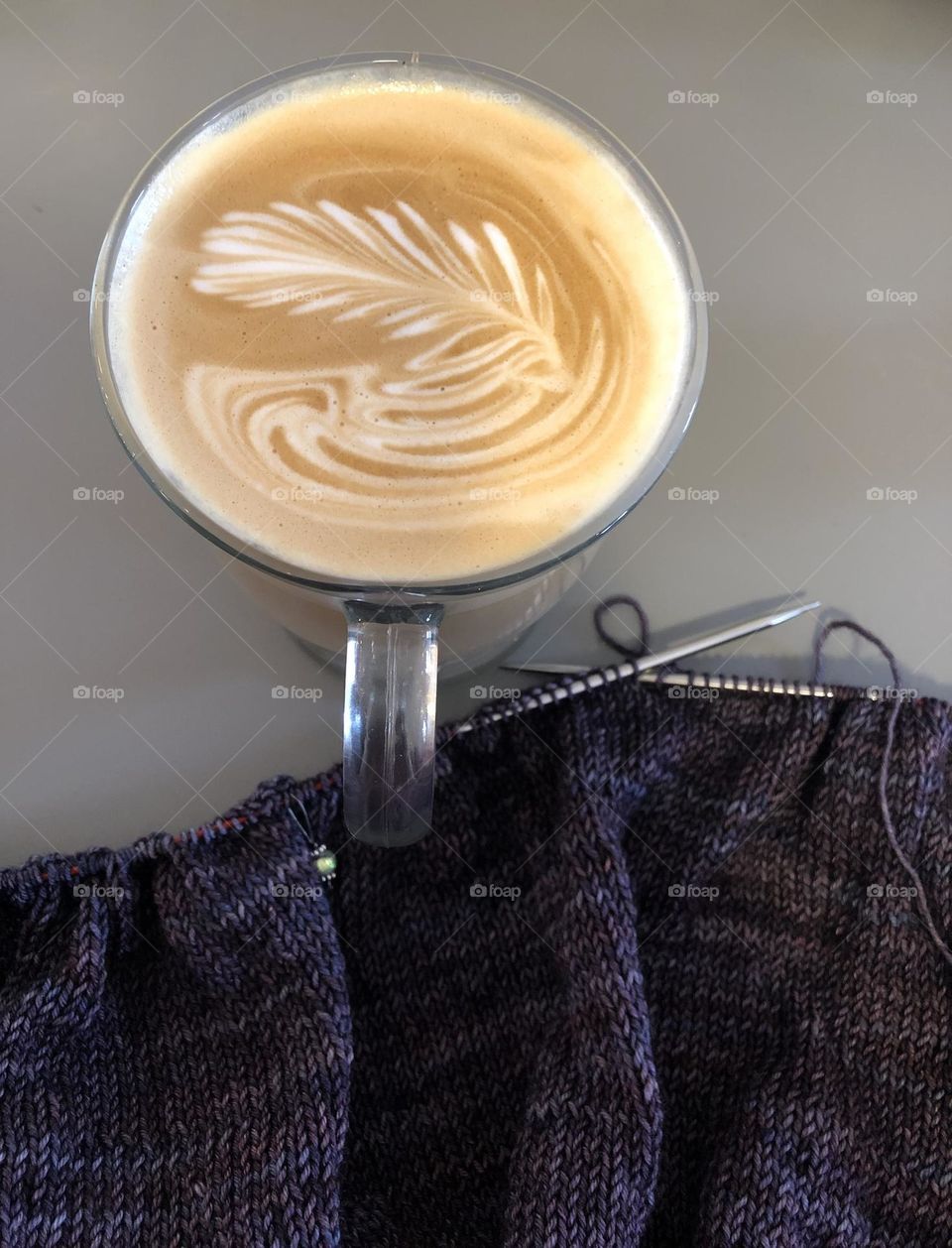 Leafy Latte and knitting