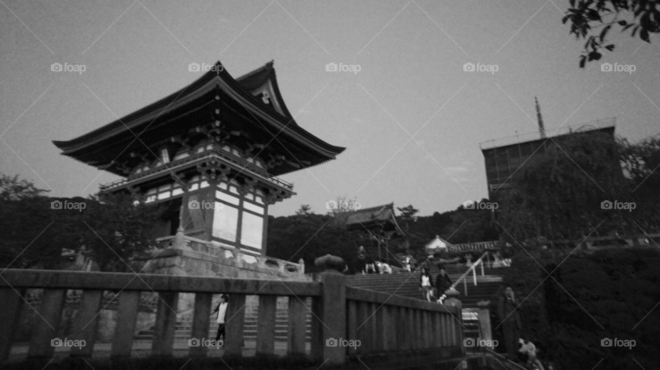 Kiyomizu dera entrance