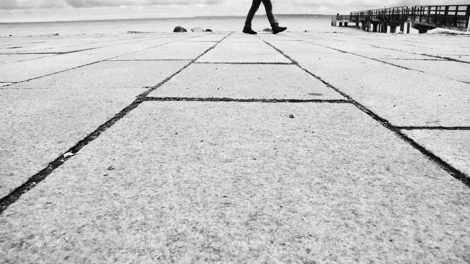 lines walk a linear by kersti