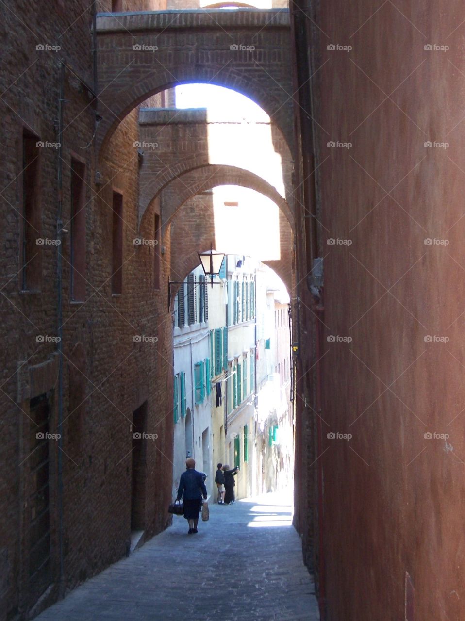 Arched street in Italy 