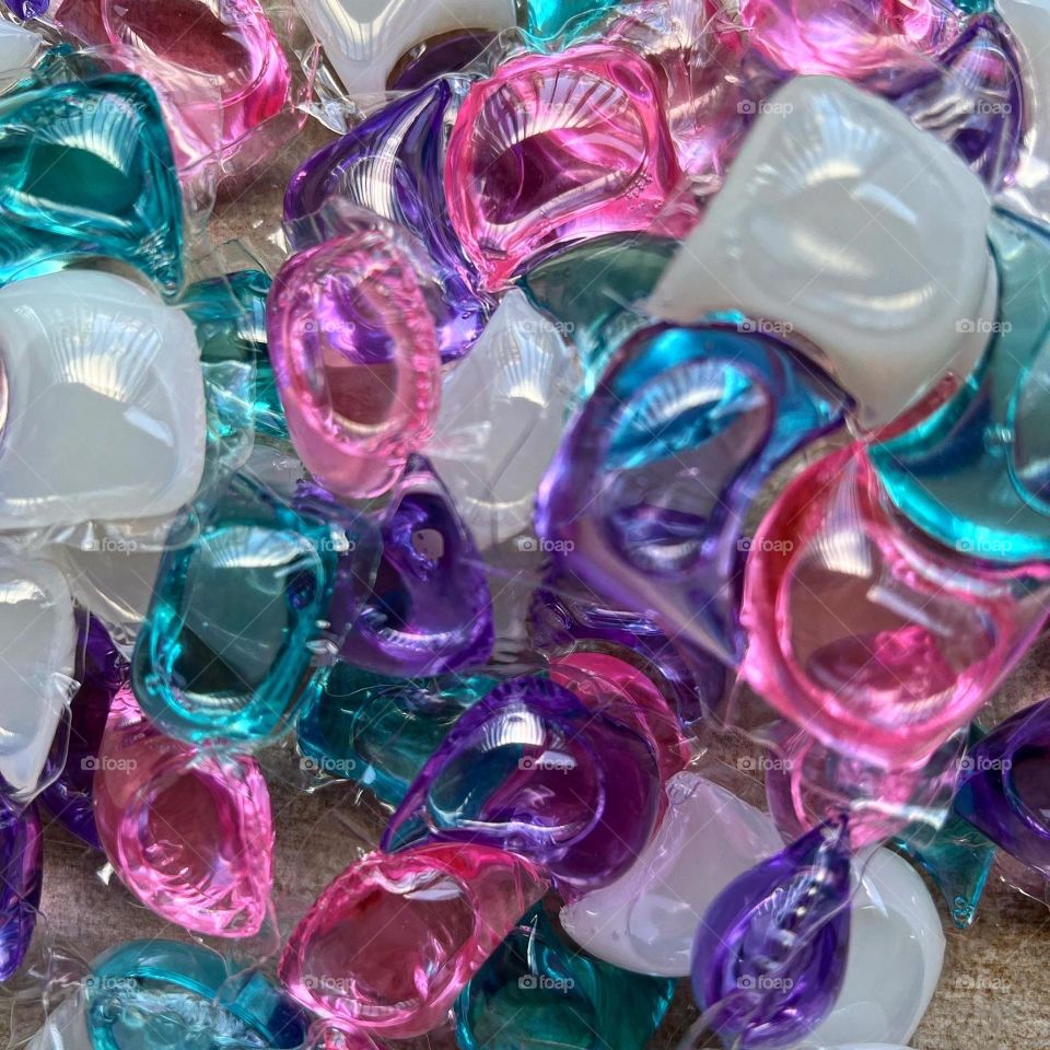 Cleaning hacks with plant based Laundry pods in pretty colours 