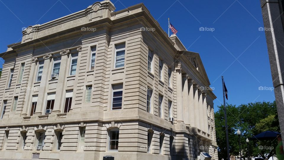 Old Iowan Courthouse
