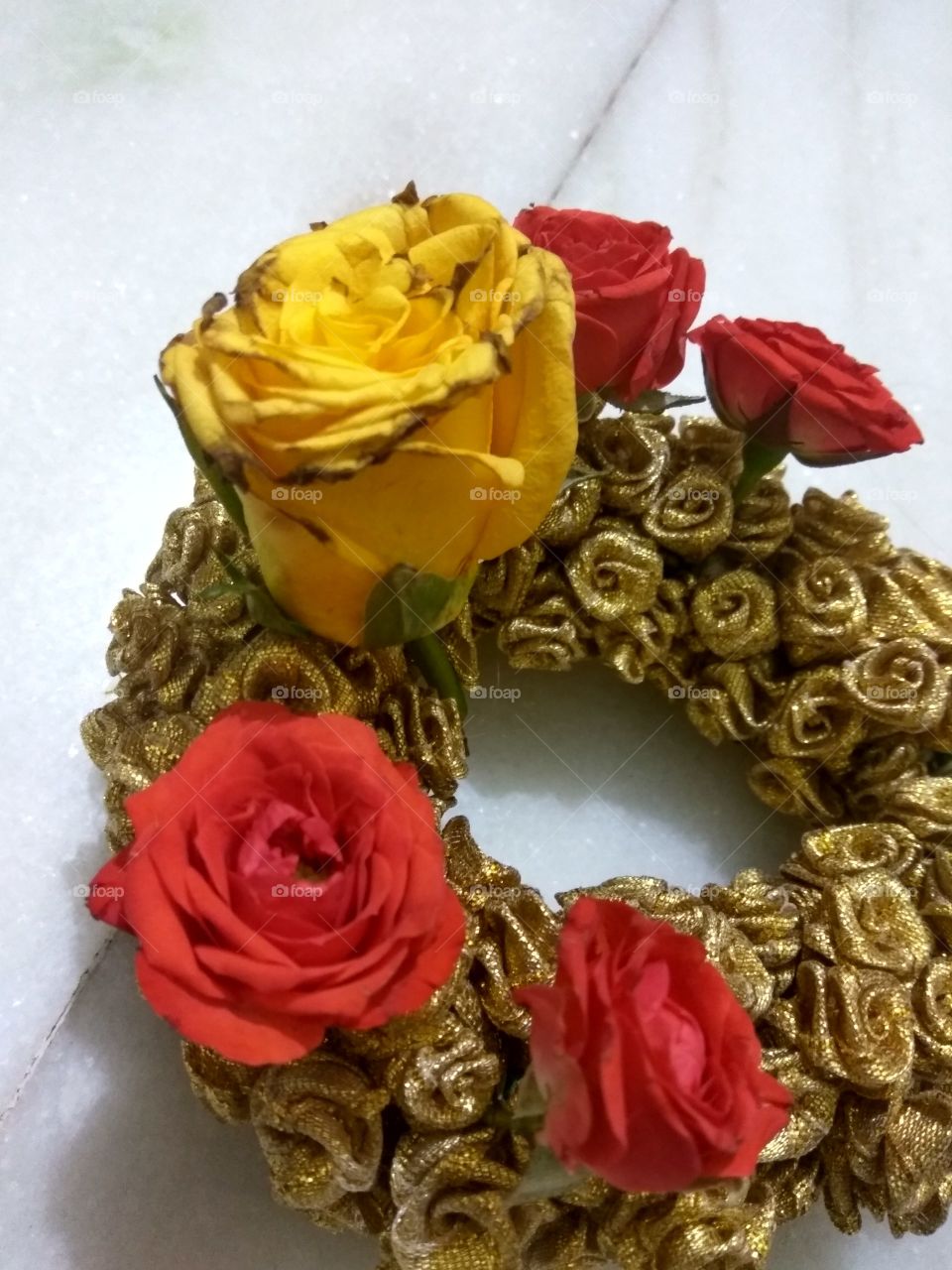 lot of colorfully Rose's i love it