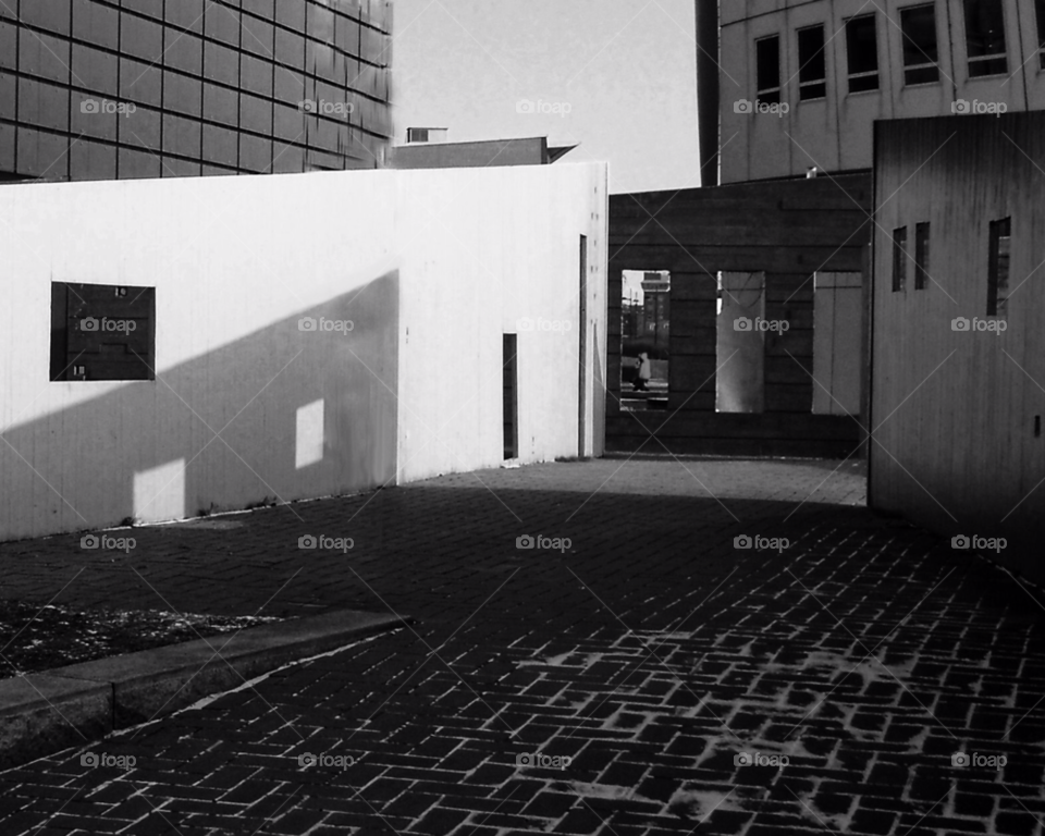 malmö shadows turning torso västra hamnen by NinniHL