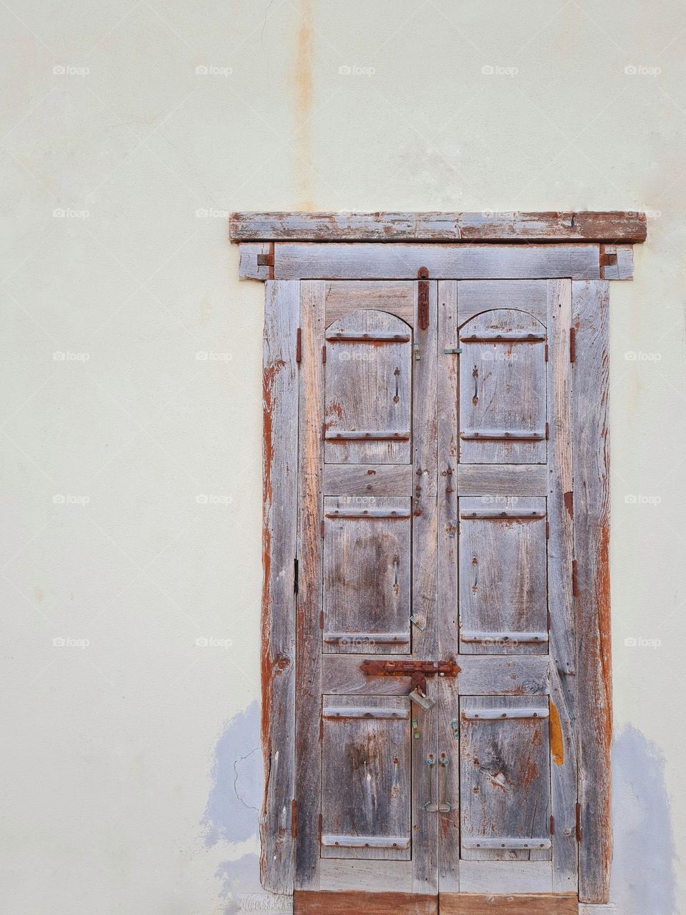 rectangular wooden door