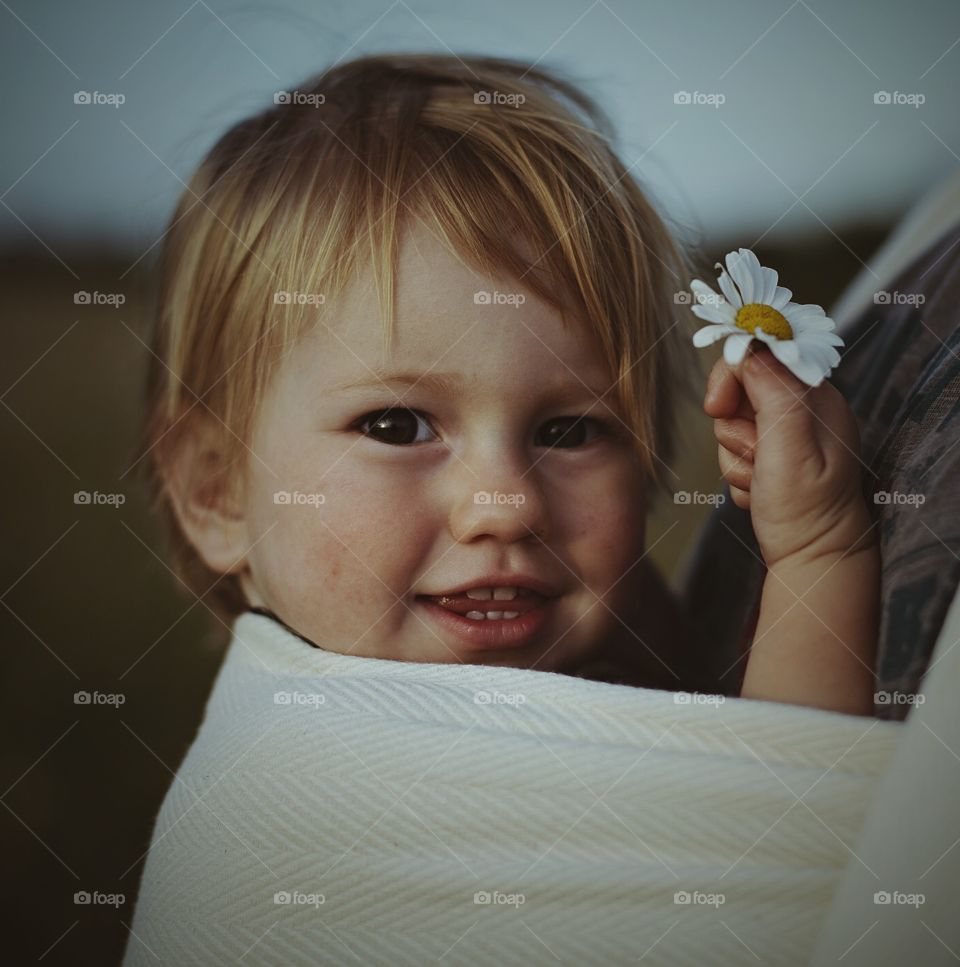 Child, Indoors, People, Family, Facial Expression