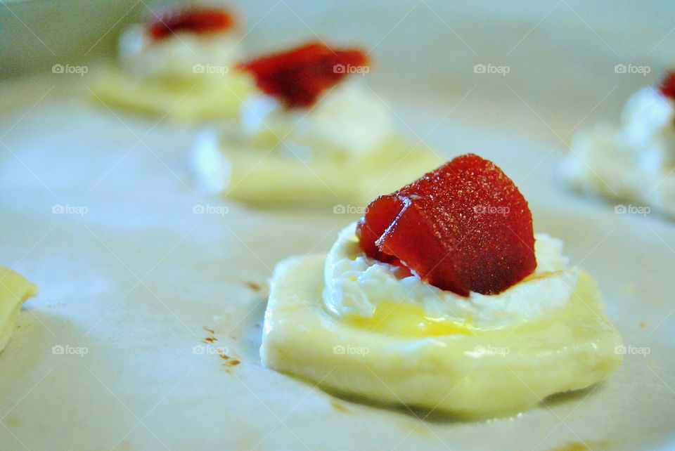 Guava puff pastries