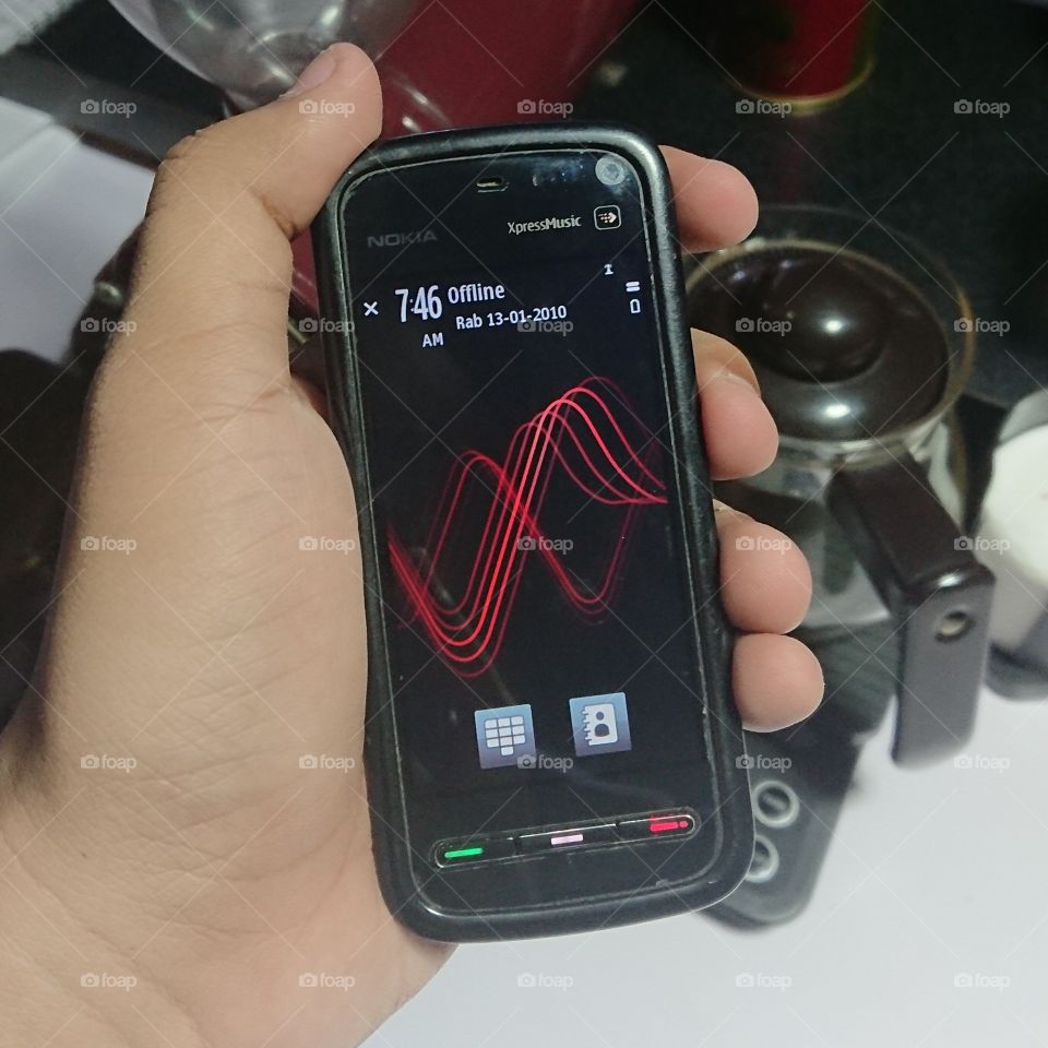 Nokia 5800 XpressMusic in Wahwoo Coffee