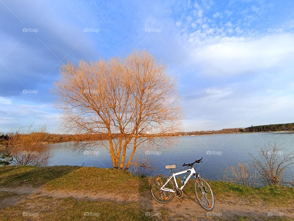 water lake urban city lake beautiful landscape blue sky background