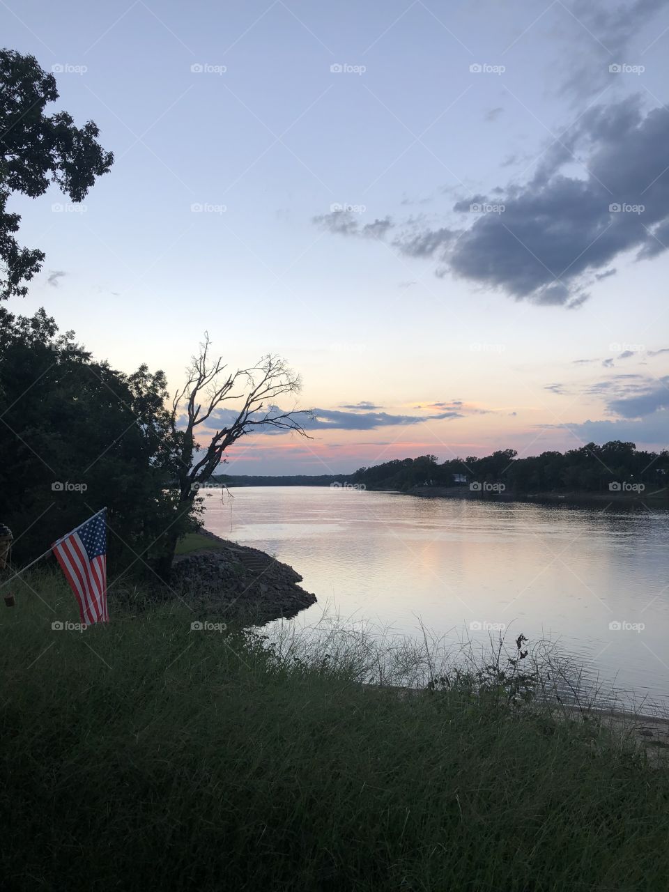 Sunset America river days