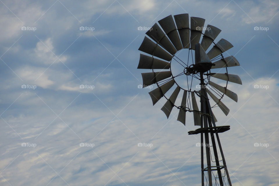 Farm windmill