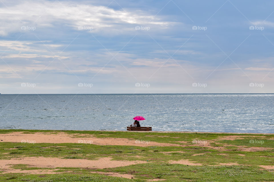 Love under the umbrella