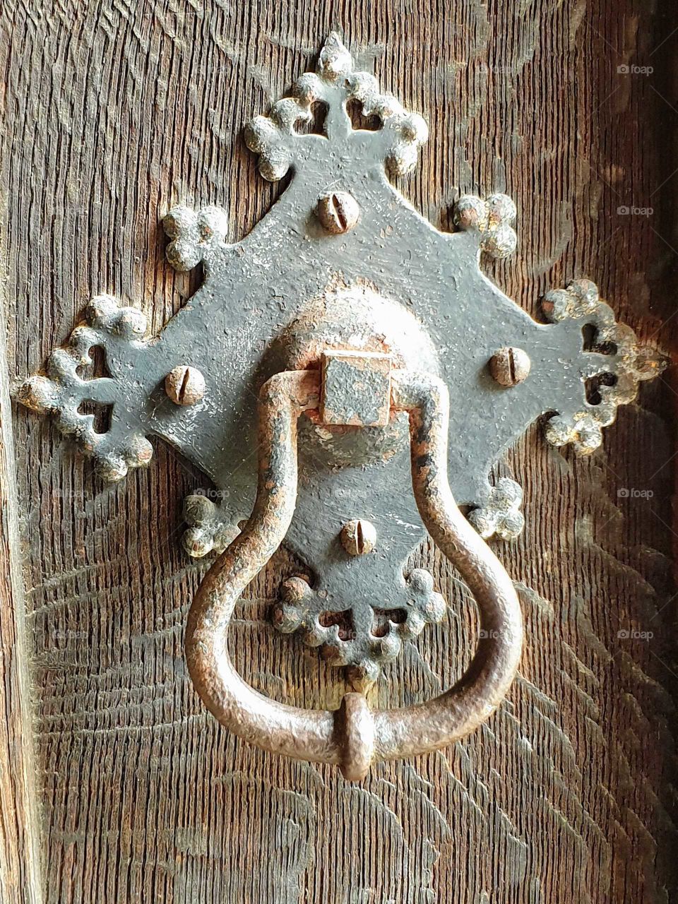 knocker