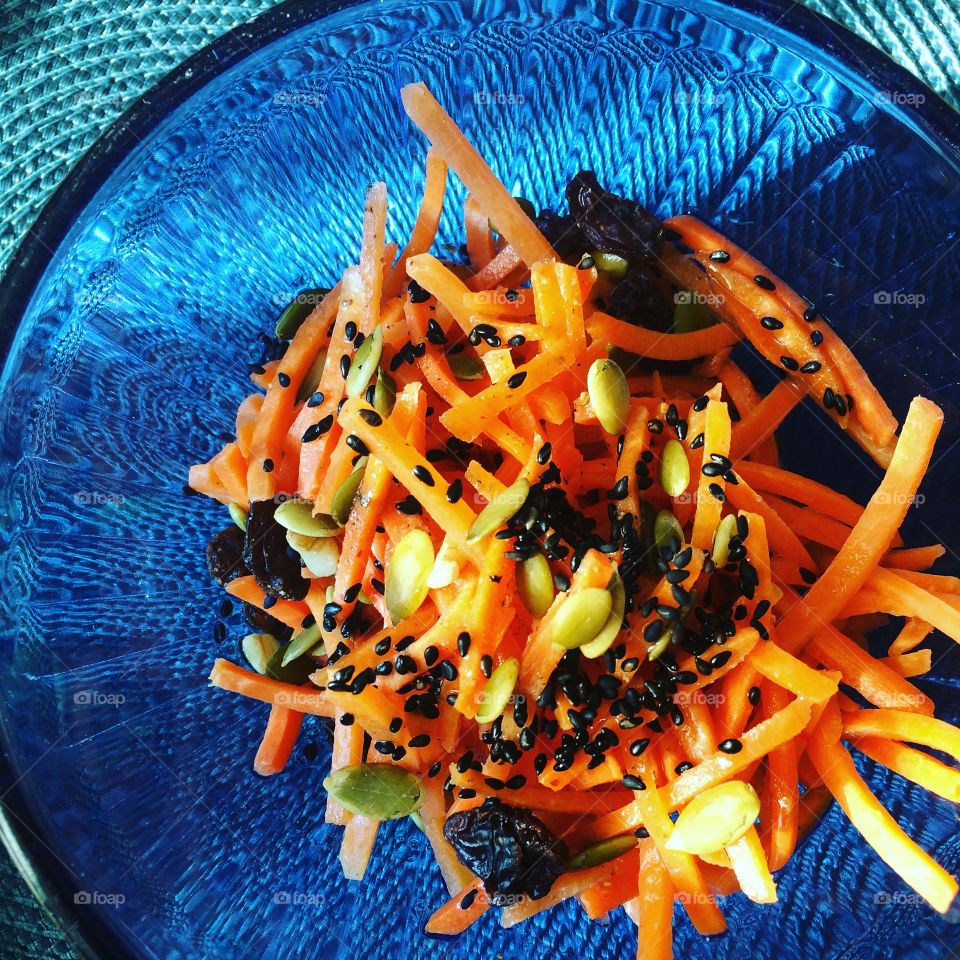 Colourful carrots with seeds
