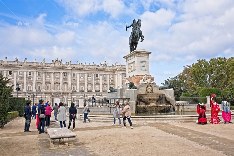 Tourists in front of Palacio Real in Madrid 