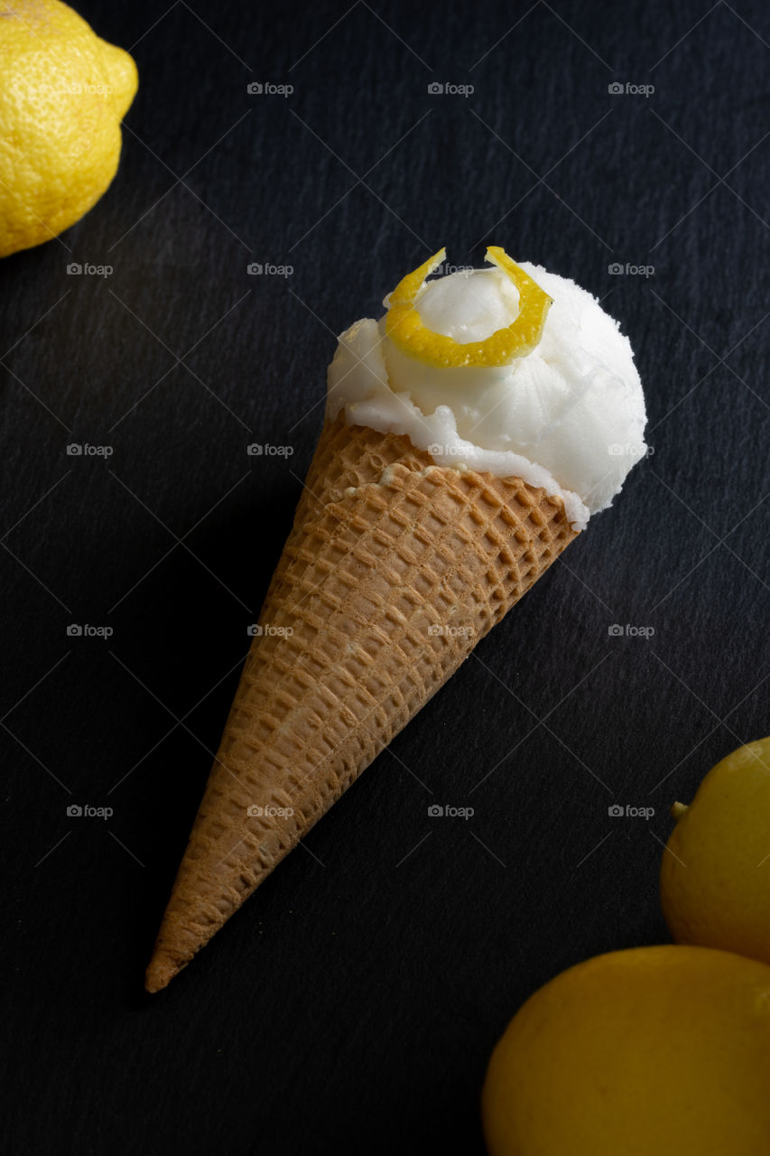 wafer with lemon ice cream