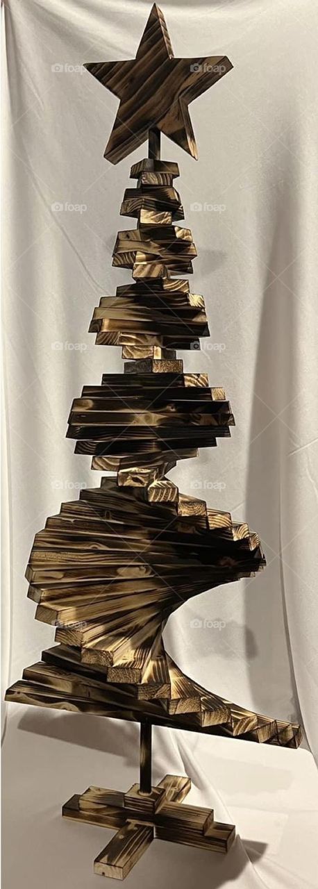 Wood spiral Christmas tree