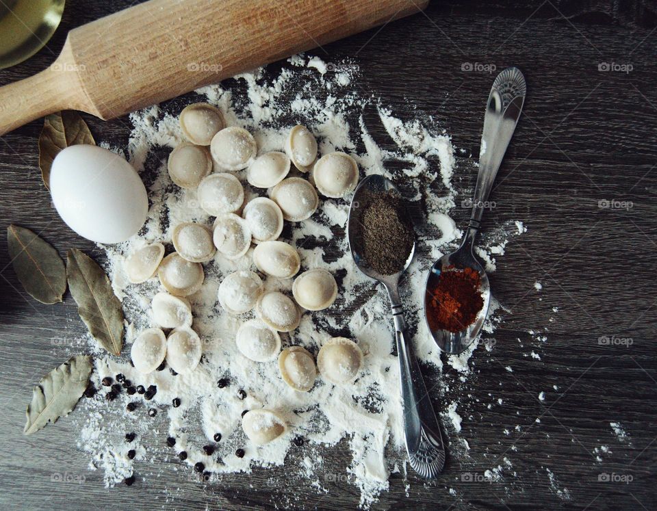 Dumplings are a famous dish of Russian cuisine. The taste, satiety and convenience of storage have made dumplings extremely popular, ready-made dumplings can be bought at any grocery store. But, of course, the most delicious dumplings are homemade.