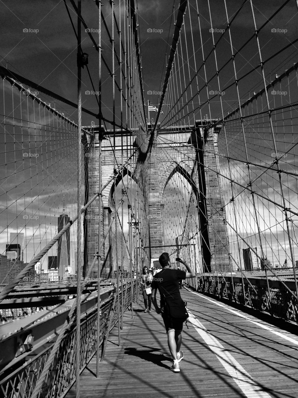 The biggest Manhattan bridge . The biggest Manhattan bridge 