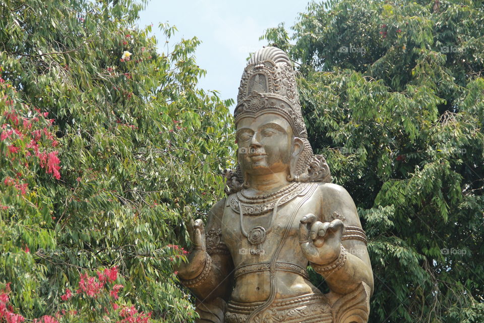 bosath statue