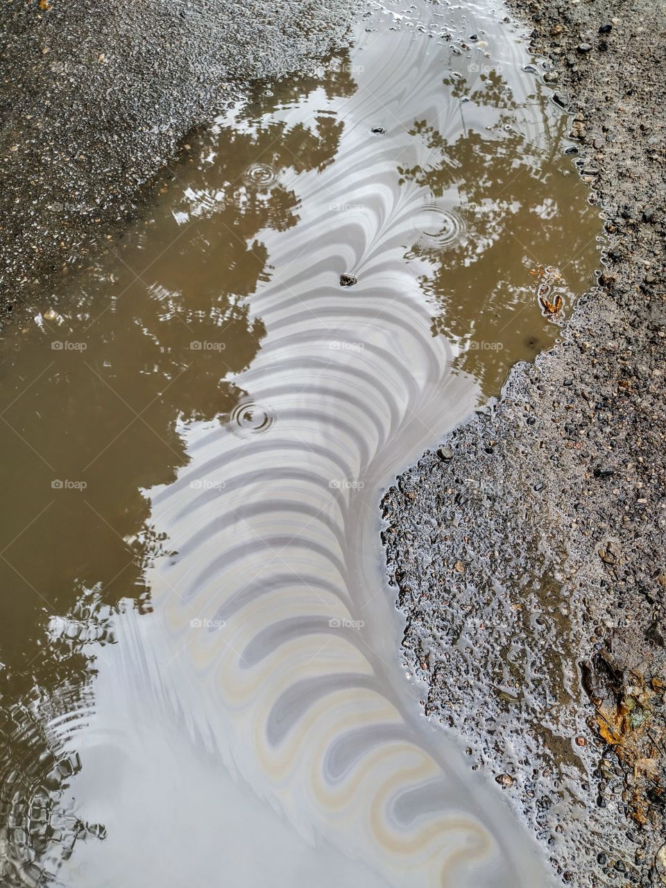 A beautiful pattern on the pool
