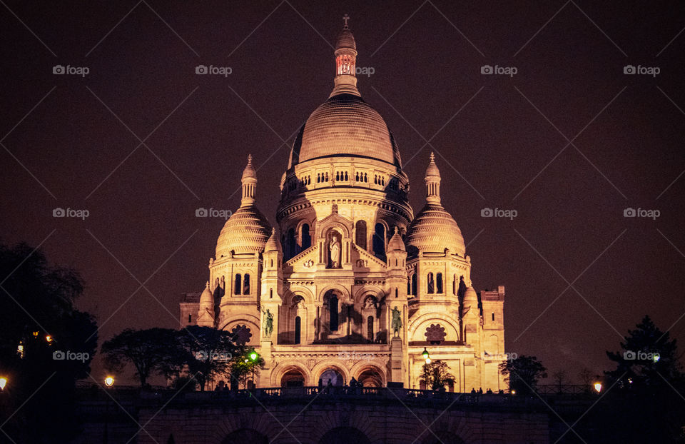 Sacré Cœur at night