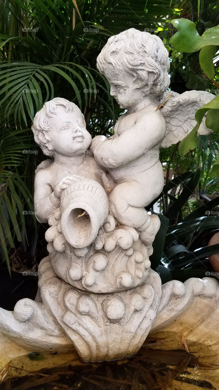 Garden fountain