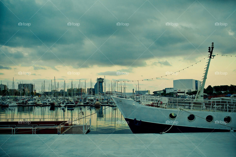 sky port ship barcelona by bussardel