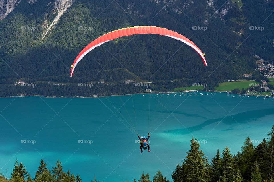 Paragliding 