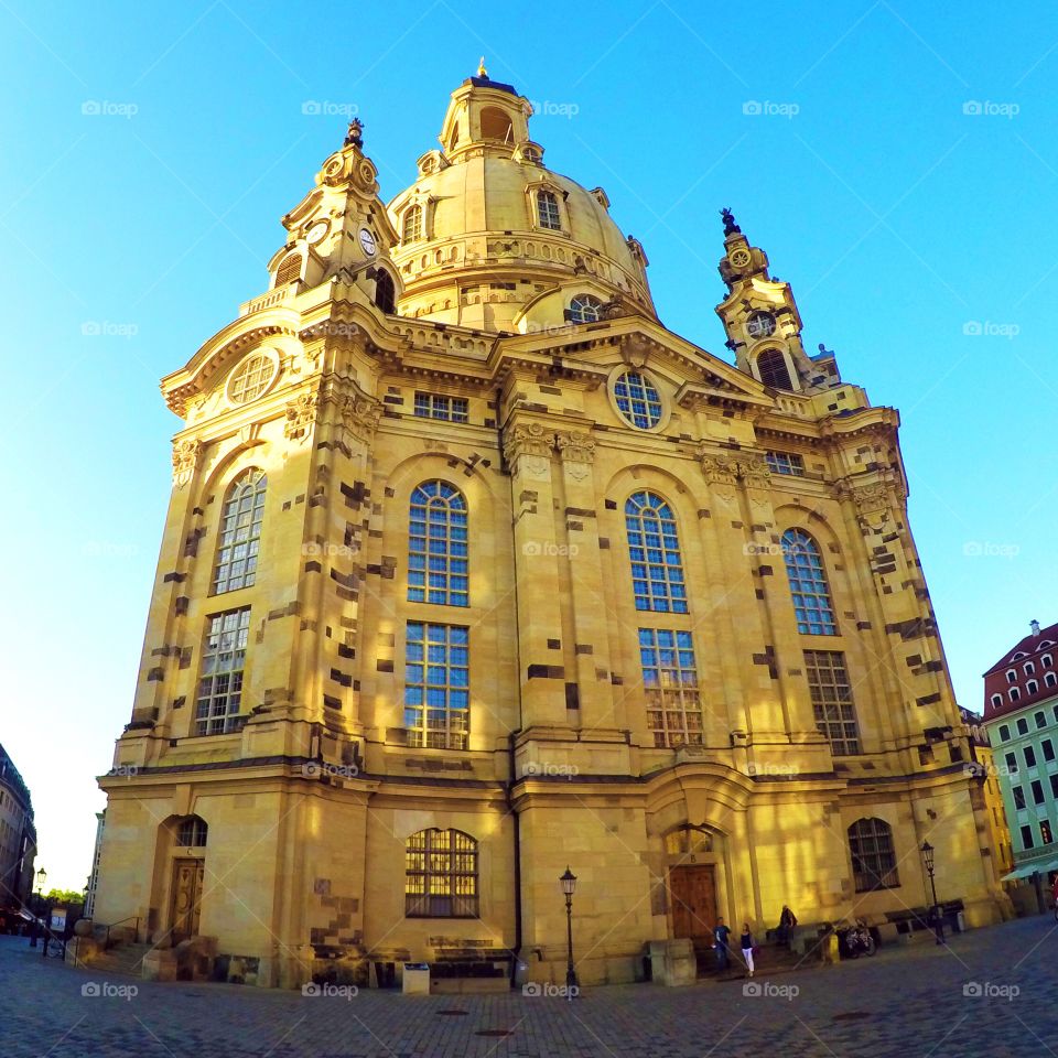 Dresden Monument 