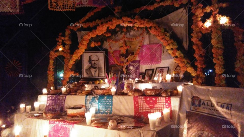 Homenaje a nuestros difuntos