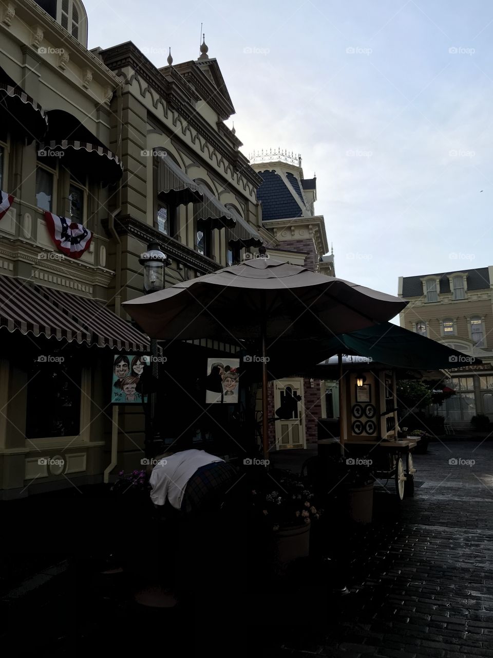 #day72 Everyday Disney World in Orlando Florida. I have been lost on Disney Properties consecutively since 4/3/19! You can find it on https://www.facebook.com/selsa.susanna or on IG SelsaCamacho YT SelsaSusanna • Magic Kingdom 6/13/19 Thursday