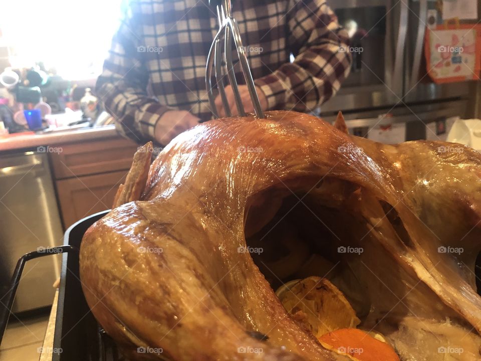 A delicious turkey cooked to perfection