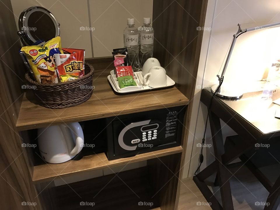 Hotel, Taiwan, small hotel, desk, tv, lamp, mini fridge, snacks 