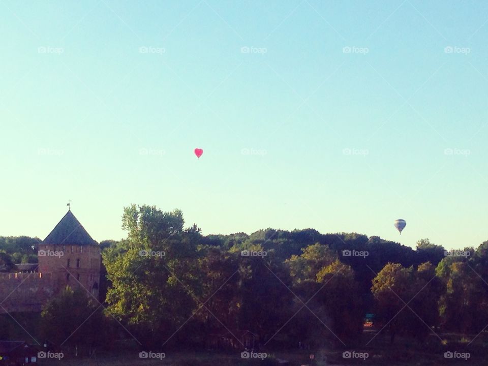 Heart hot air balloon . Heart hot air balloon over Russia's ancient city, Novgorod 