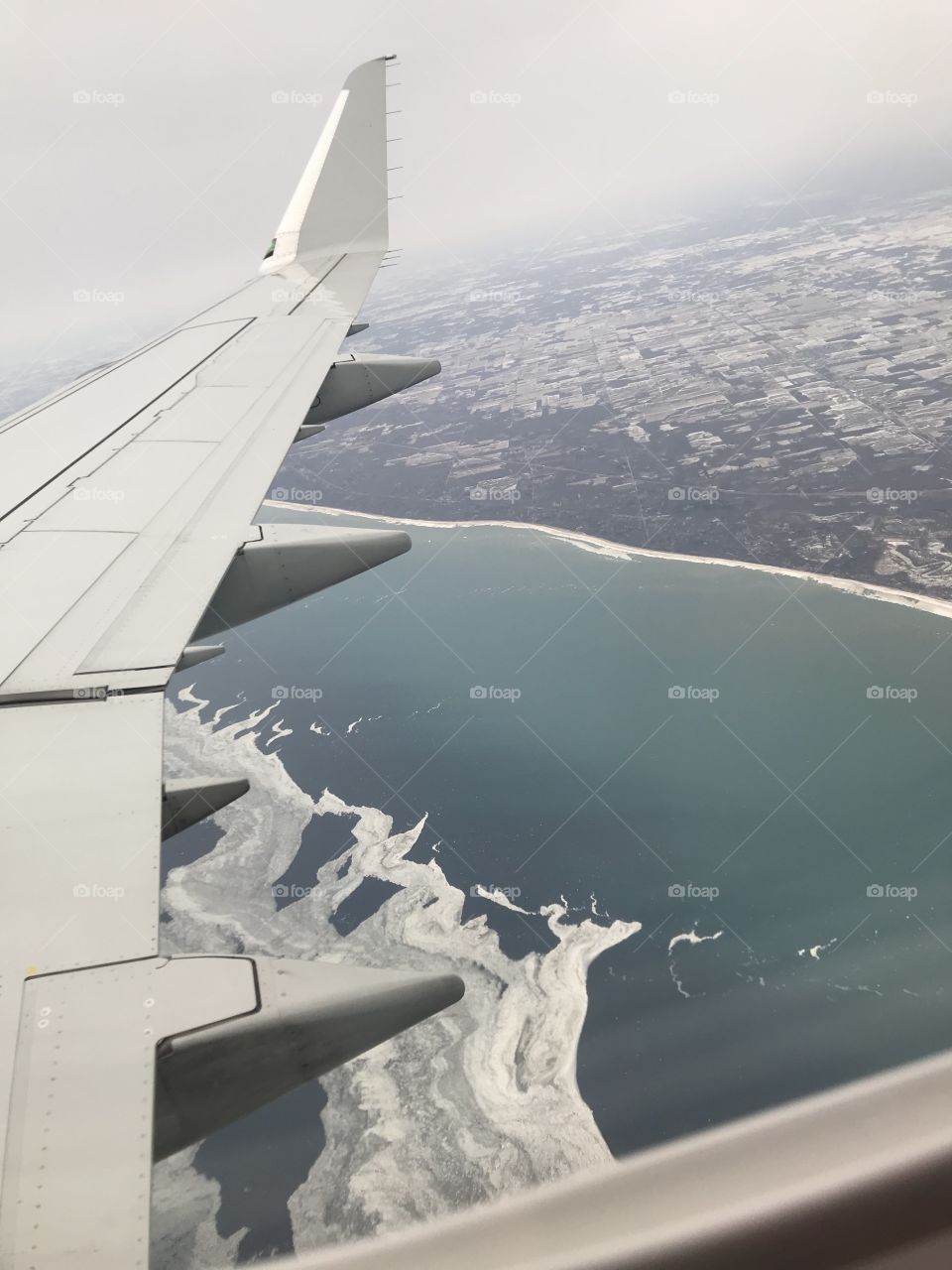 When traveling there are various things to see. Not only the horizon and sea, but the wonderful urban colonies that history has built. 