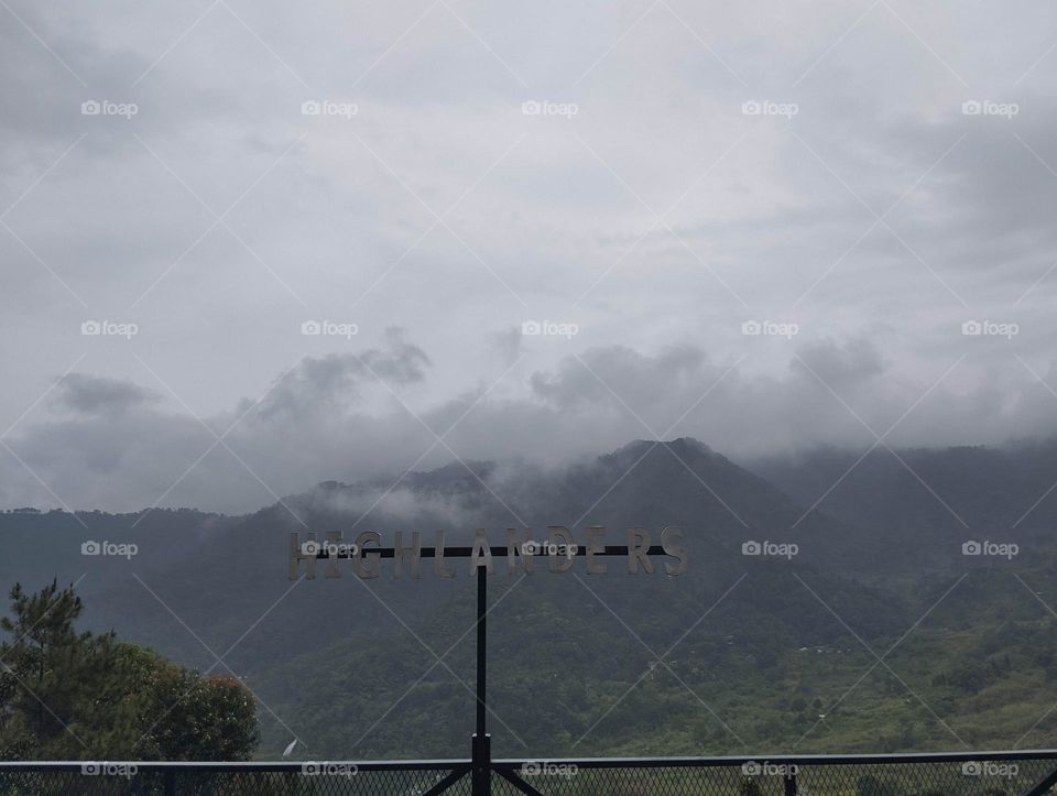 Highlanders at Puncak