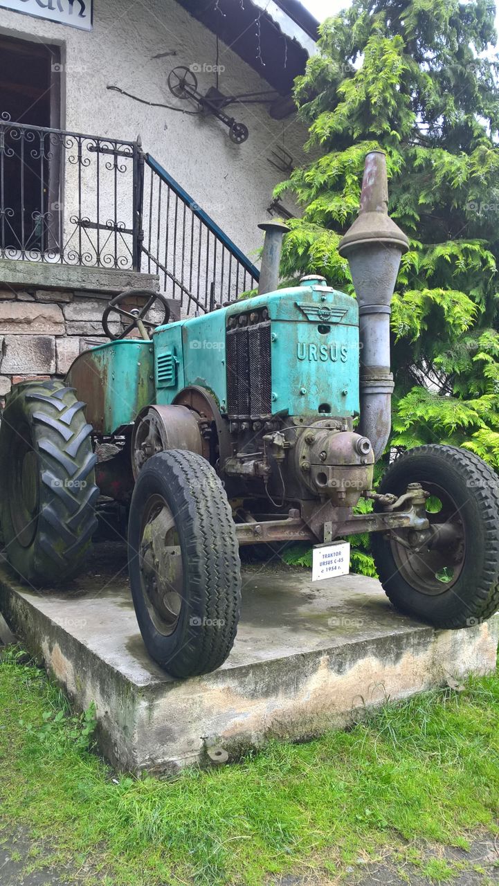 tractor