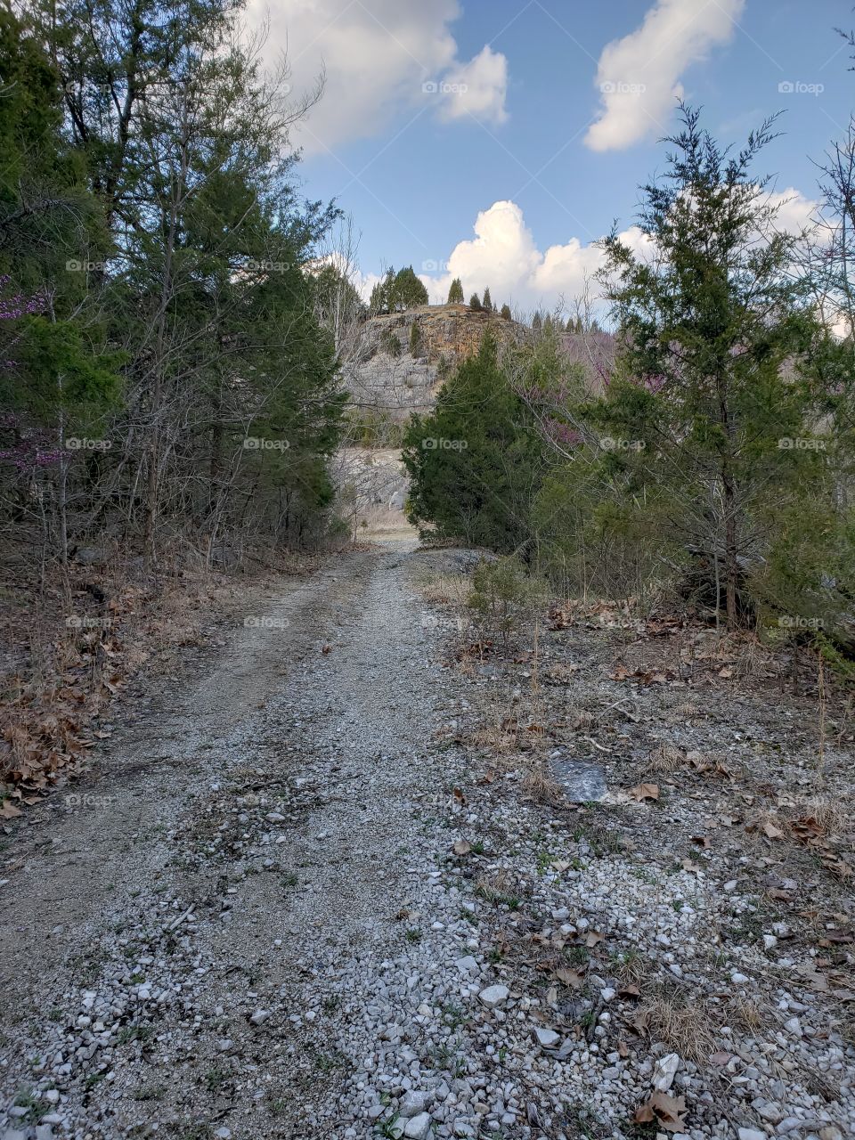 A path to the quarry