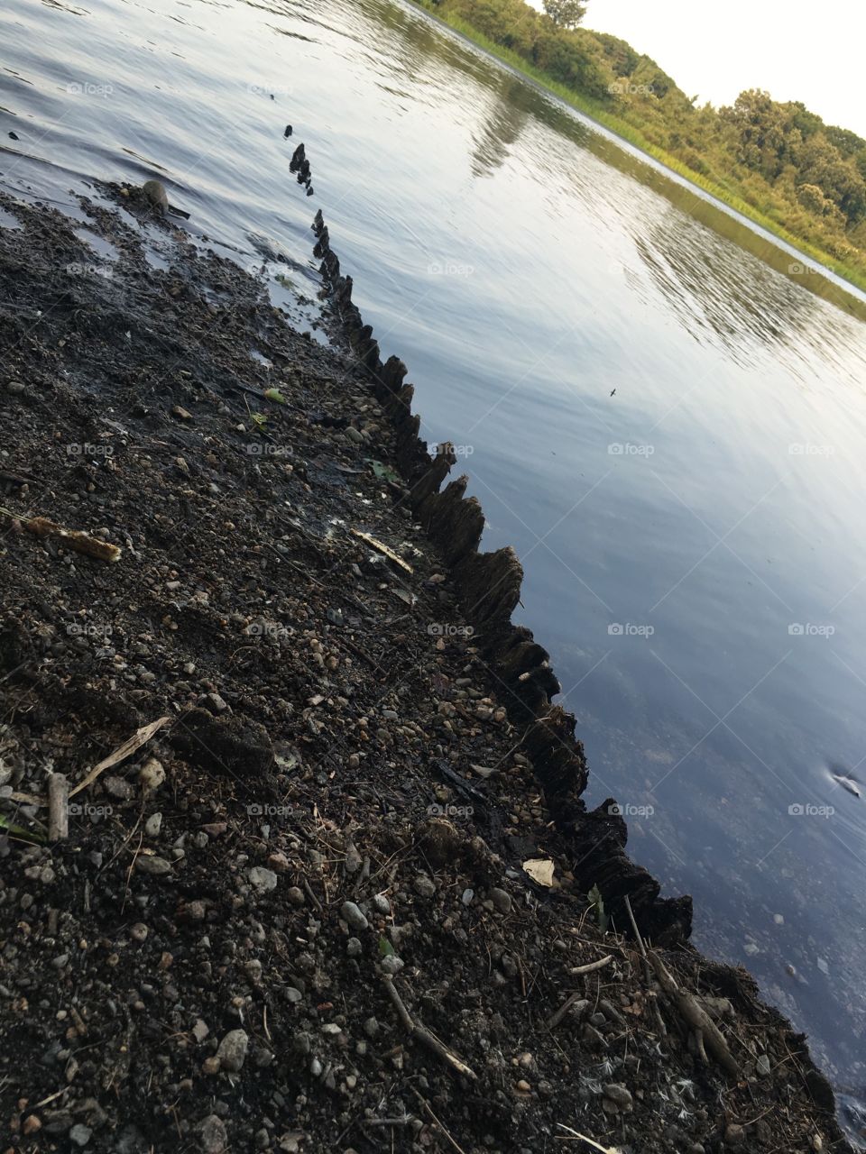 A thin line between safety and water...