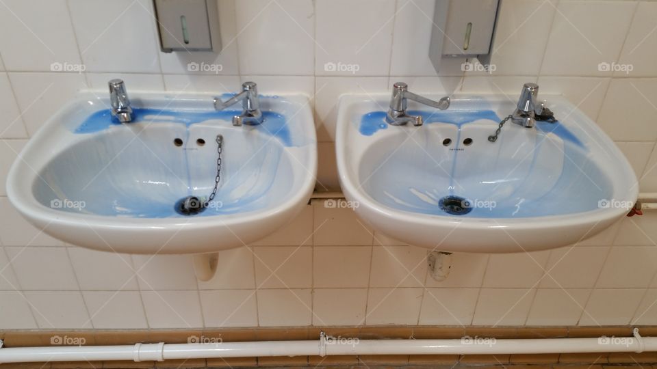double sinks in a public toliet